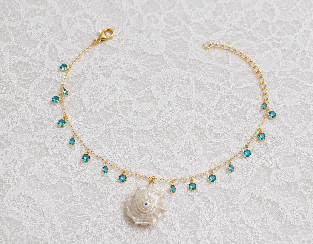 Namiara Shell Necklace